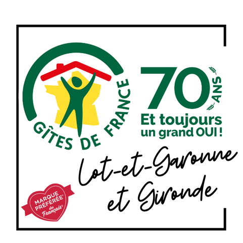 Black White Modern Handwritten Square Studio Logo (1).png (82 KB)